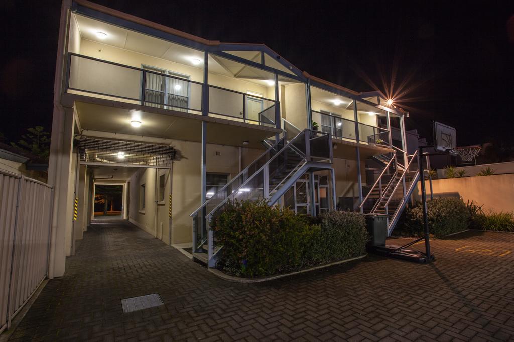Port Lincoln Foreshore Apartments ภายนอก รูปภาพ